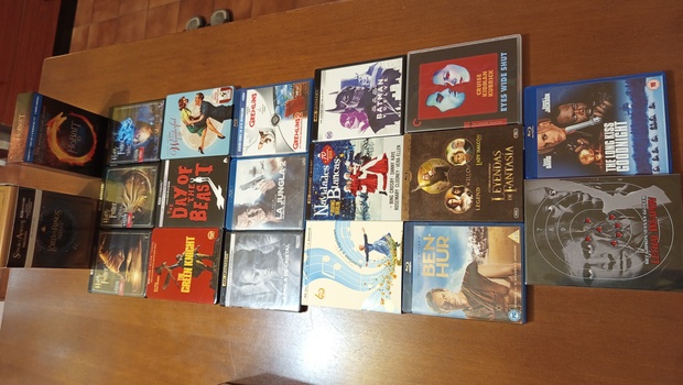 Preparando selección navideña 