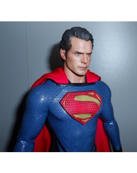 Figura Superman - Man of Steel 2/4