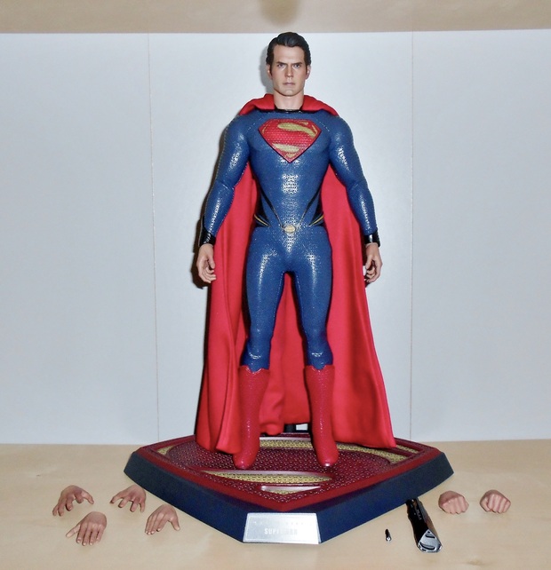 Figura Superman - Man of Steel (Hot Toys) 4/4