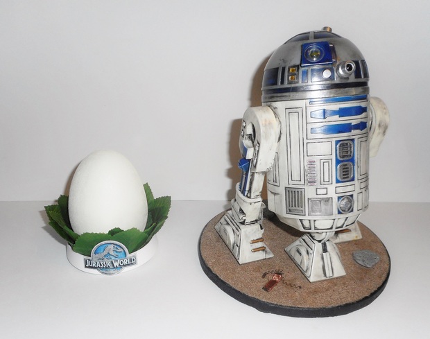 Huevo Jurassic World y Diorama R2D2 - Elaborados por mi: