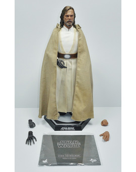 Figura Luke Skywalker - Star Wars: The Force Awakens (Hot Toys)