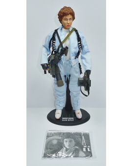 Figura Ellen Ripley - Aliens (Hot Toys)