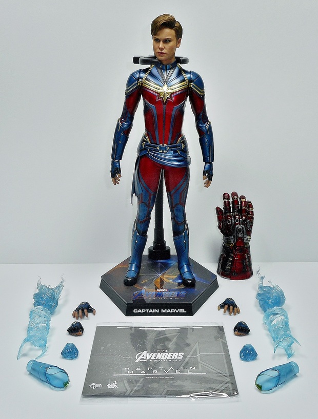 Figura Captain Marvel - Avengers: Endgame (Hot Toys)