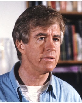 Fallece Clu Gulager 