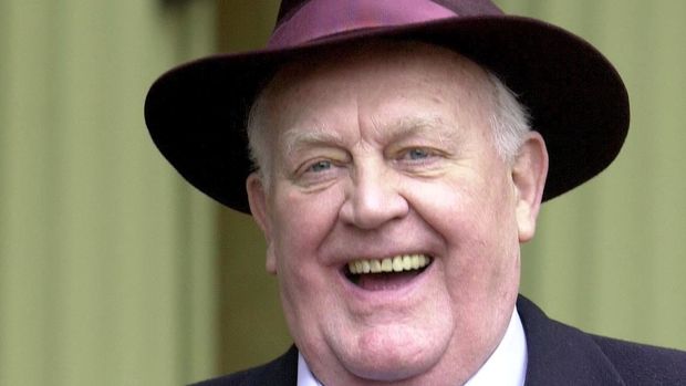 Fallece Joss Ackland 