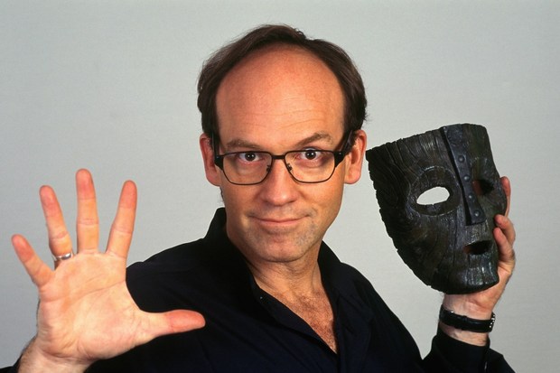 Muere Chuck Russell