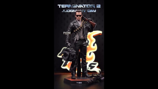 Figura Terminator T-800