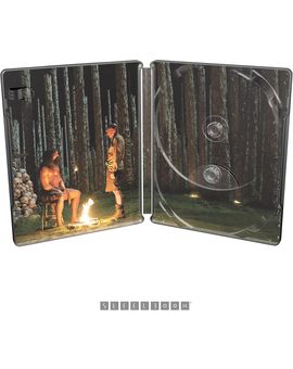 Interior 28 años después...