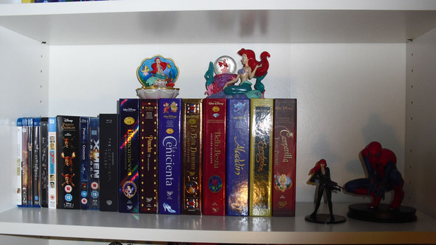 mi colección parte 2 (Esta parte un poco mas vacia jaja)
