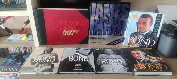 Mi coleccion de libros sobre James Bond