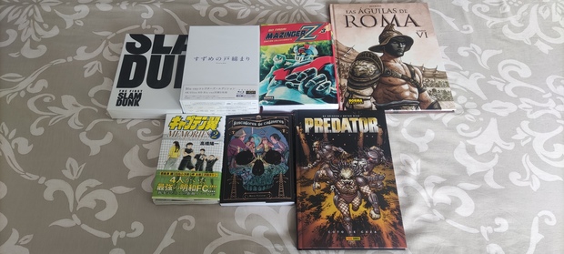 Compras de Amazon Japon (4K UHD y Tsubasa) y de Tomos y grapas