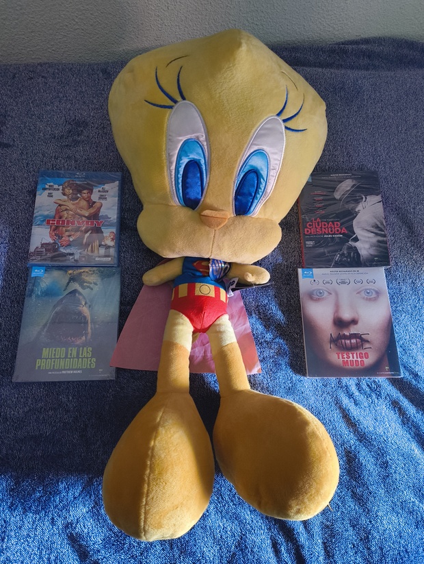 ¡Piolín y Yo os deseamos unas Felices Navidades!