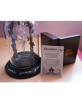 Réplica de "Evenstar" + expositor | Autoregalo, por fín mío ^^