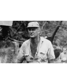 Murió el director John Irvin.
