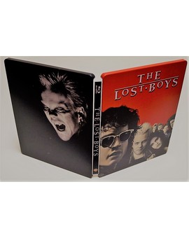 Jóvenes Ocultos Steelbook