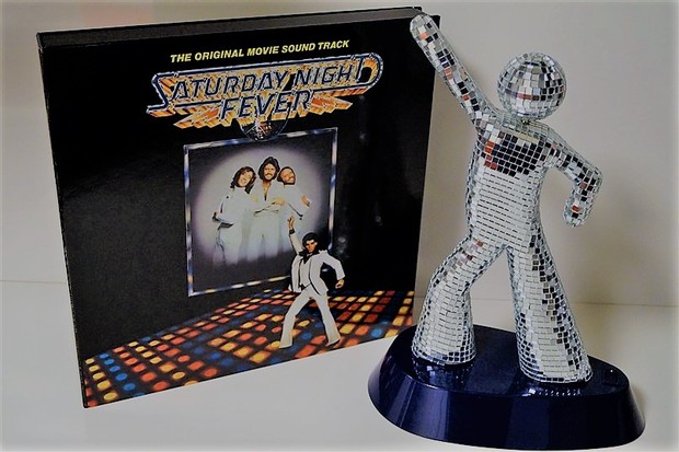 Fiebre Del Sábado Noche - Giftset