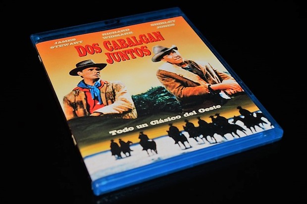 Dos cabalgan juntos - Recomendable