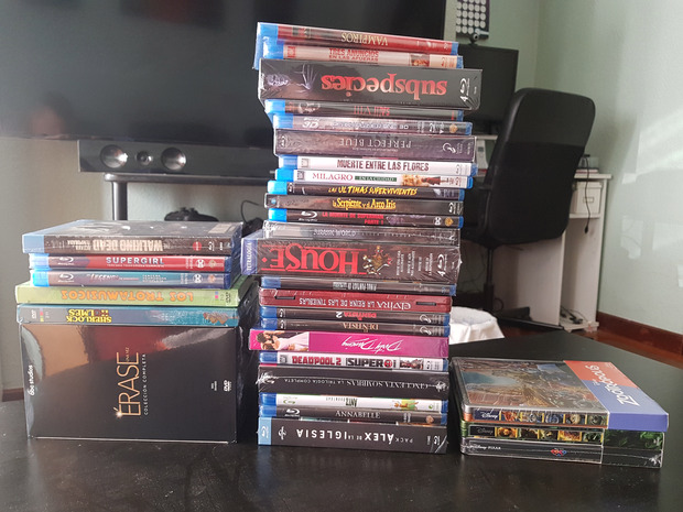 BLACK + PENDIENTES DE ORDENAR = REORGANIZACIÓN DE LA ESTANTERÍA