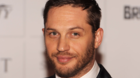 9-papeles-con-los-que-volverte-fan-de-tom-hardy-c_s