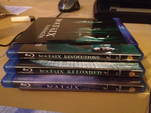 Amarays finos en la reedición de la Trilogía Matrix