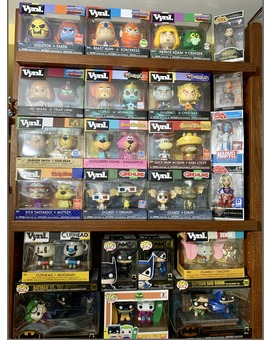 COLECCIÓN PARTE 3 - VYNL Y FUNKO