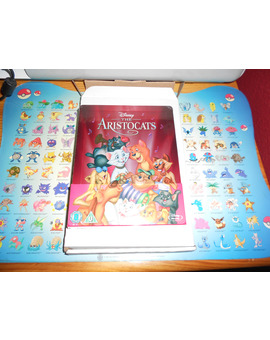 Recibido hoy, Steel Los aristogatos, en caja blanca