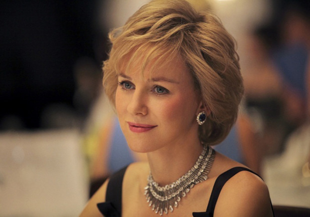 'Caught in Flight': Primera foto oficial de Naomi Watts como Lady Di 