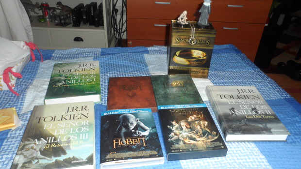 Mi colección Hobbit + ESDLA. Actualizada con mejor imagen.