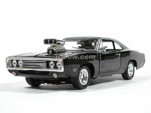 Alguien sabe donde conseguir, dodge charger escala 1/24 de A todo gas 1?? Preferiblemente España.