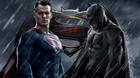 Lo-que-quiza-no-viste-en-el-trailer-de-batman-v-superman-todos-sus-easter-eggs-c_s