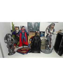 Pregunta: Como es la mejor forma de limpiar las figuras????