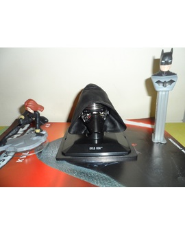 Casco Kylo Ren + Viuda Negra Infinity + Batman Pez. 