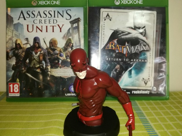 Compras de Hoy! Busto Daredevil + Juegos One.