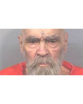 El asesino Charles Manson muere a los 83 años
