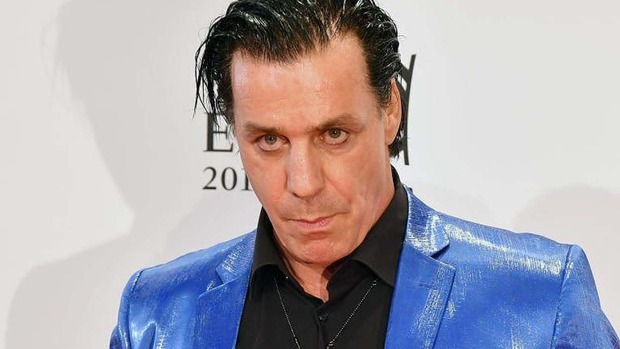 El cantante de Rammstein y actor, Till Lindemann, ingresado en la UCI por coronavirus "DESMENTIDO"