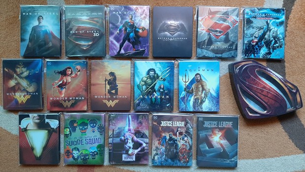 Colección DCU. Steelbooks + Caja S (USA)