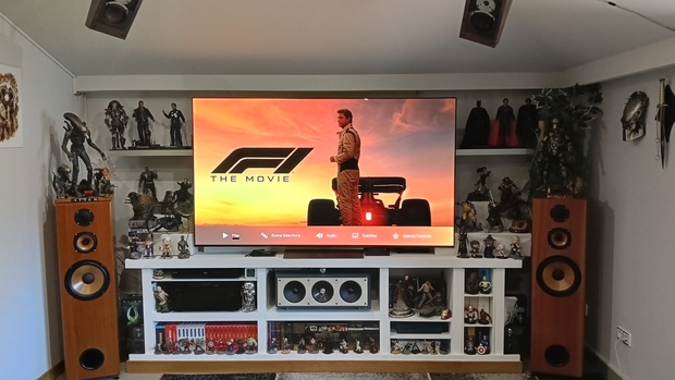 Equipo Acabado. Plano de frente.