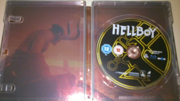 hellboy steelbook Inglaterra