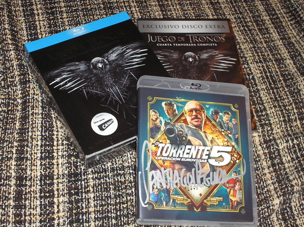 Torrente 5 Firmada, y la cuarta de los Tronos con DVD extra.