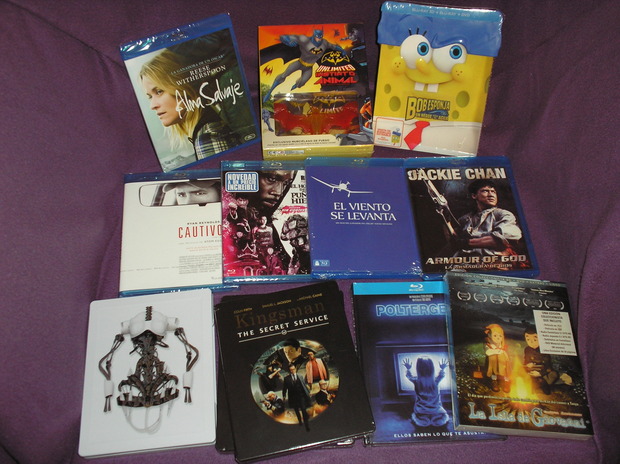 Comprillas; el 40% de ECI y porque no tenían muchas y los steelbooks de warner están petados.
