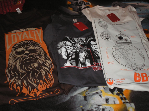 is nuevas camisetas galácticas.