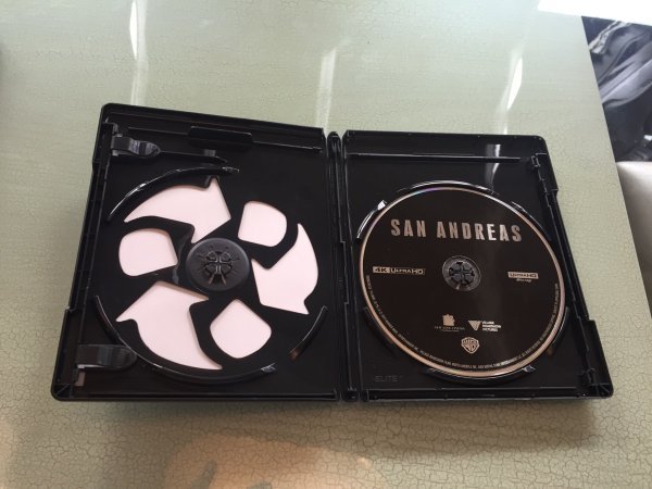 4K ultra hd de Warner interior y precio recomendado de...