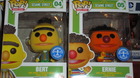 Un-par-de-figuras-flocket-de-funko-pop-los-pelillos-molan-xd-c_s