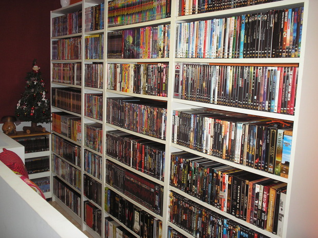 A si quedaron mis dvd colocados (parte de ellos)