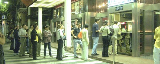 Están derribando el cine de mi infancia "cine iluro" (Mataró)