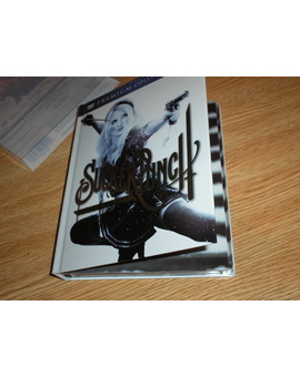 Premium (Frances) "Sucker Punch" foto 2