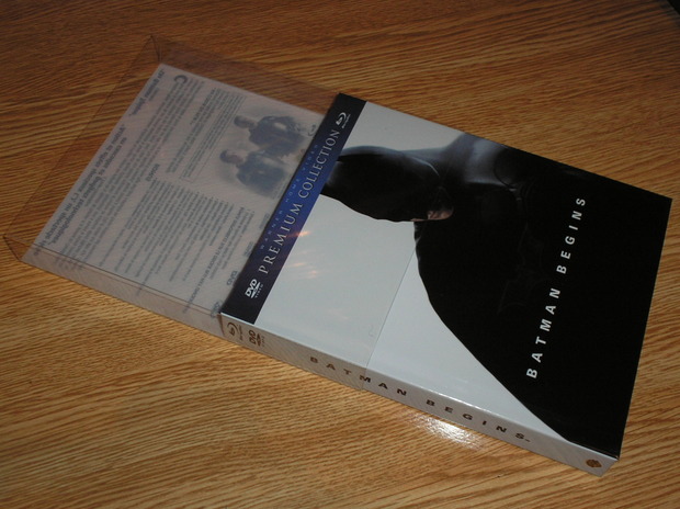 Premium (Frances) "Batman Begins" foto 1
