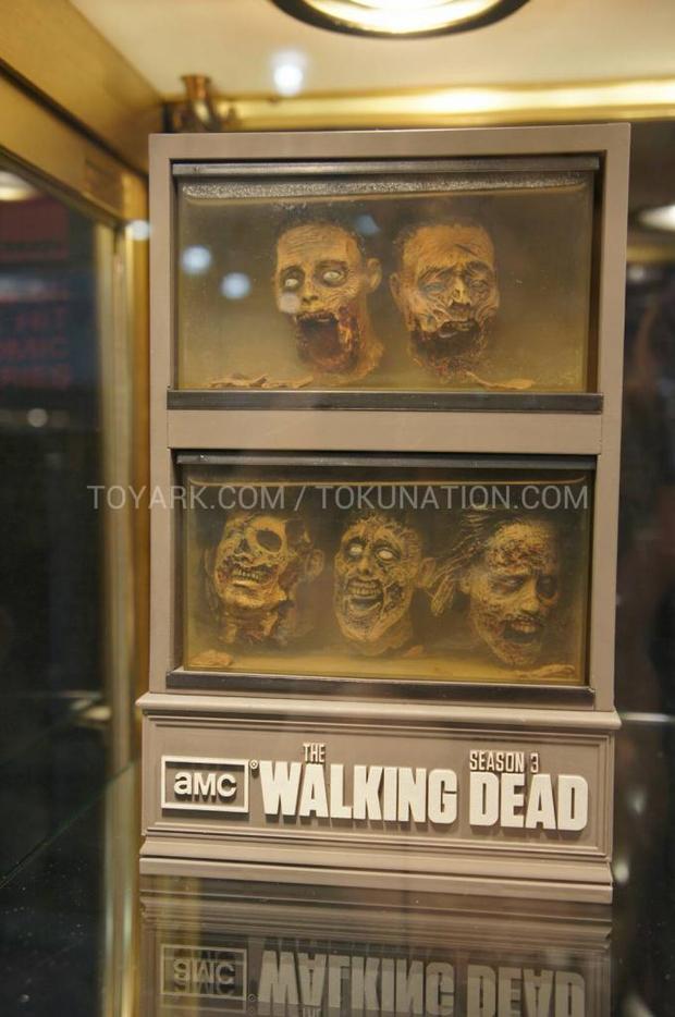 The Walking Dead Season 3 (Foto real del producto)