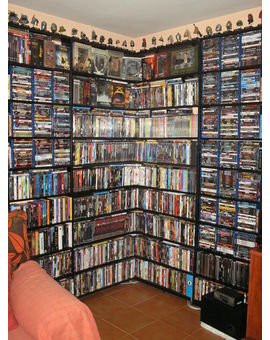 Y poco a poco los DVD van dejando paso a lo Bluray en mi colección...