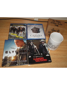Compras de ECI y Fnac, con vales me salieron tiradas y taza regalo.